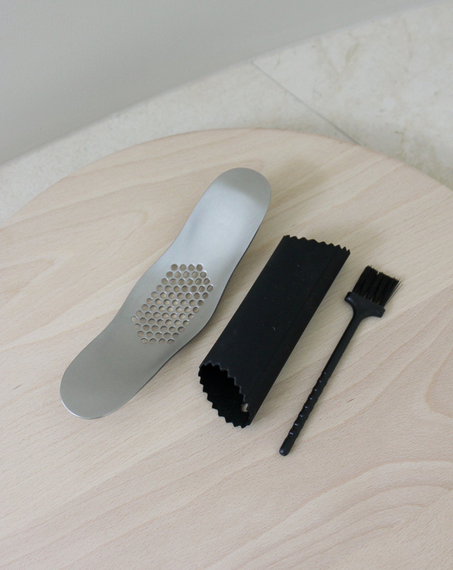 Rocker Garlic Press