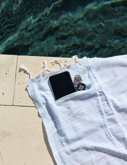 Turkish Beach Towel with Zipper Pocket - Baby Blue