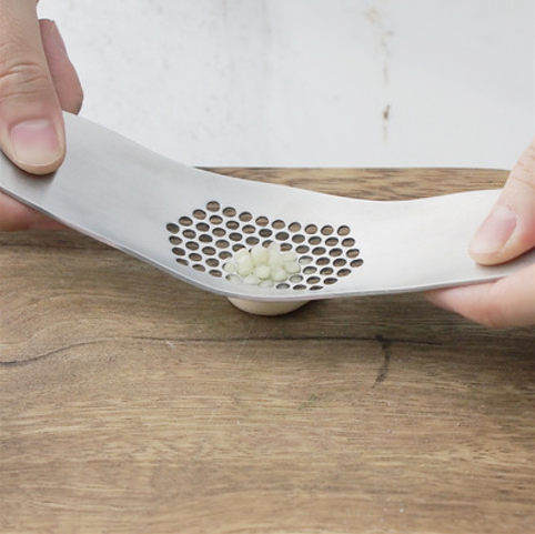 Rocker Garlic Press