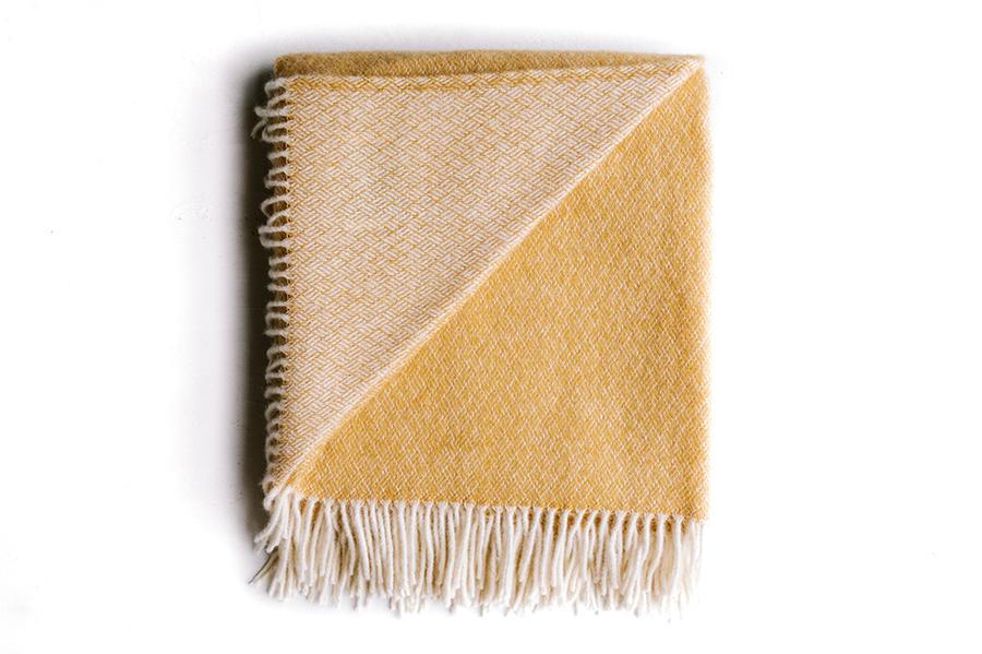 Sand 100% Pure Lamb Wool Throw