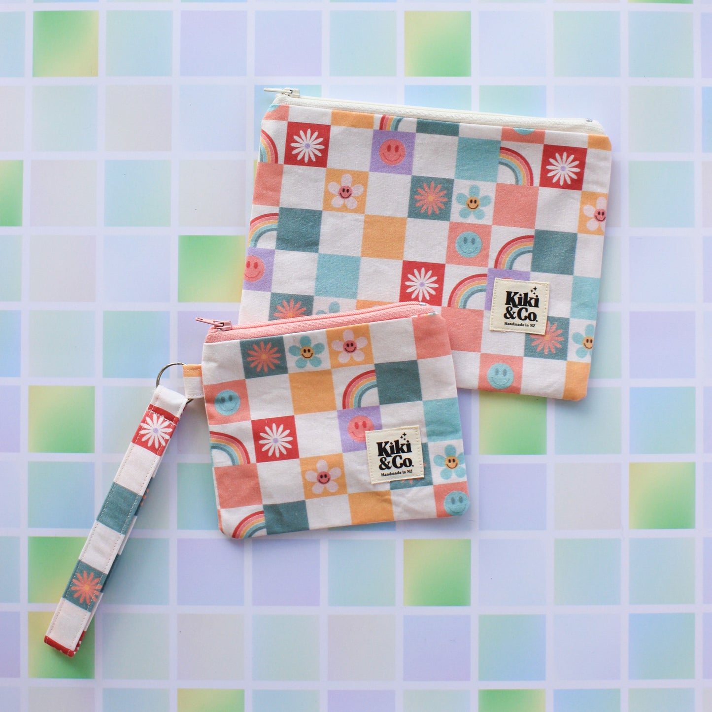 Checkered Zipper Pouch